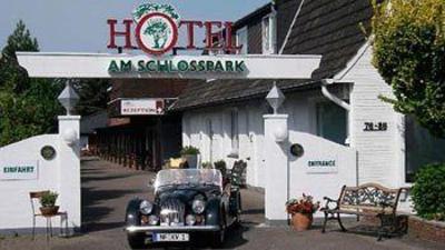 фото отеля Hotel Am Schlosspark Husum