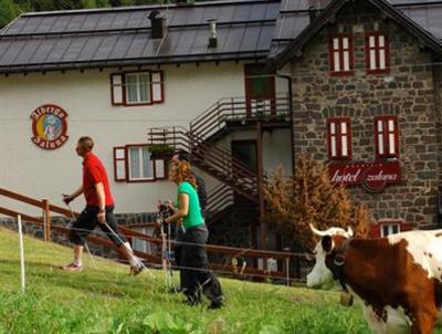 фото отеля Mountain Hotel Zaluna