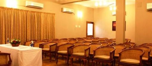 фото отеля Hanu Reddy Residences Poes Garden