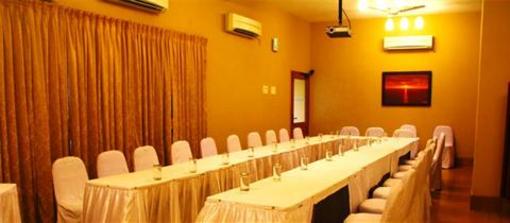 фото отеля Hanu Reddy Residences Poes Garden