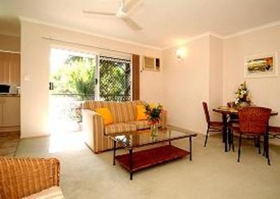 фото отеля Arcadia Gardens Apartments