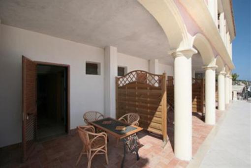 фото отеля Residence Torre Silvana