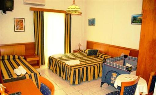 фото отеля Grikos Hotel & Apartments