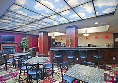 фото отеля Comfort Suites Greensboro
