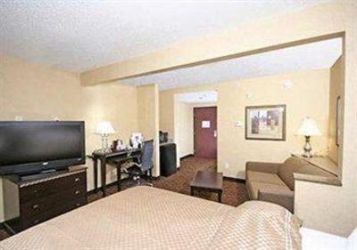 фото отеля Comfort Suites Greensboro