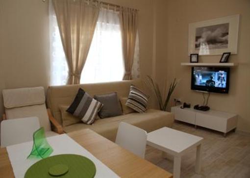 фото отеля Levant Hotel And Aparts Cesme