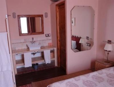 фото отеля Hostal Hanoi