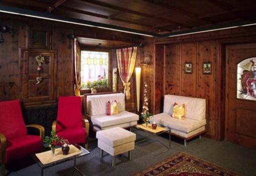 фото отеля Zum Hirschen Hotel Langenfeld