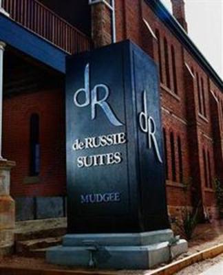 фото отеля De Russie Suites Mudgee