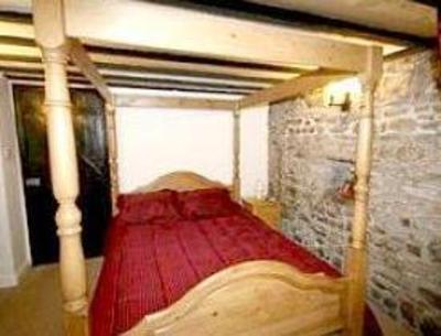 фото отеля Lew Barn Bed & Breakfast Holsworthy
