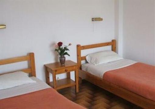 фото отеля Paleo Inn