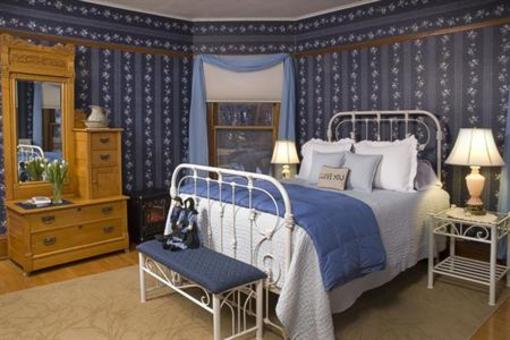 фото отеля Franklin Victorian Bed & Breakfast