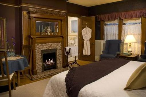 фото отеля Franklin Victorian Bed & Breakfast