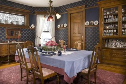 фото отеля Franklin Victorian Bed & Breakfast