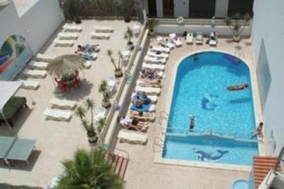 фото отеля Hostal Montana