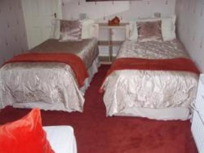 фото отеля Nethermains Lodge