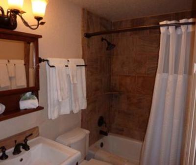 фото отеля Yellowstone Gateway Inn
