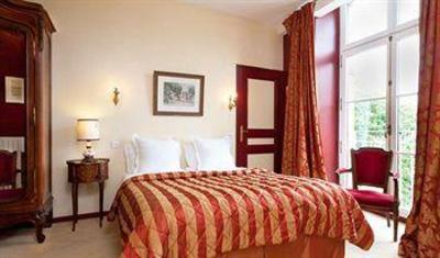 фото отеля Chateau Hotel Du Colombier Saint-Malo
