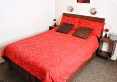 фото отеля Normanby Guesthouse