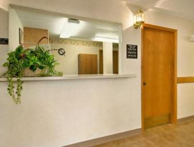 фото отеля Super 8 Motel North Cliff Sioux Falls