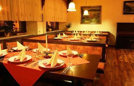 фото отеля Hotel Schmidbräu Waldmünchen
