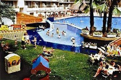 фото отеля Hotel Blaumar Blanes