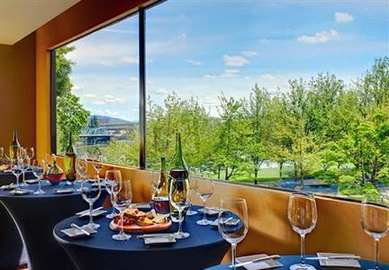 фото отеля Portland Marriott Downtown