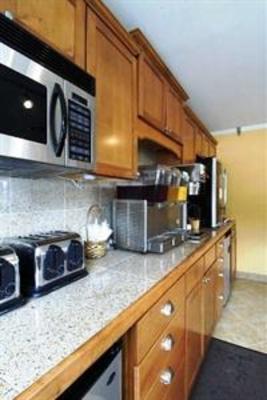 фото отеля Herkimer Motel & Suites