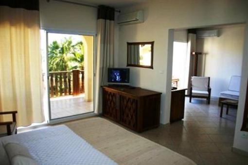 фото отеля Royal Beach Hotel Nosy Be