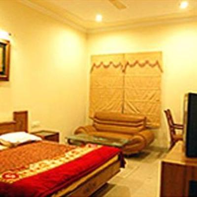 фото отеля Hotel Sanjog International