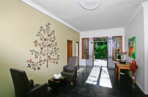 фото отеля 4 Heaven Guesthouse