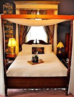 фото отеля Bernadine's Stillman Inn