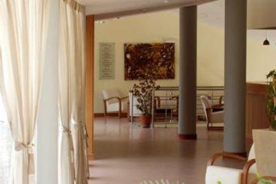 фото отеля Aparthotel Quinta Dos Avelanais