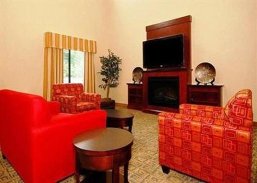 фото отеля Comfort Suites Vestal