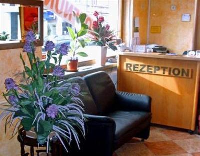 фото отеля Hotel Zentral Neu-Isenburg