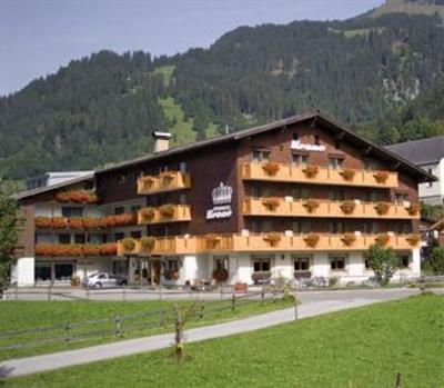 фото отеля Sporthotel Krone Schoppernau