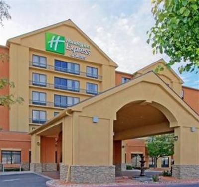 фото отеля Holiday Inn Express Hotel & Suites Midtown