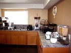 фото отеля Super 8 Fortuna