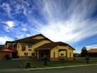 фото отеля Super 8 Fortuna