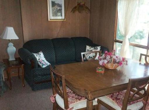 фото отеля Chalkley's Sandy Bay Cottage Resort
