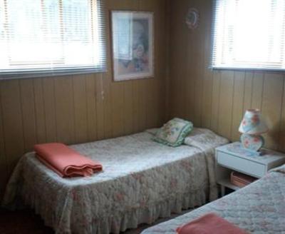 фото отеля Chalkley's Sandy Bay Cottage Resort