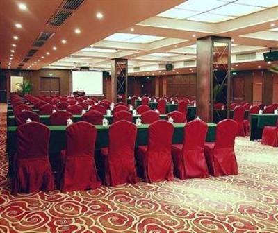 фото отеля Hangzhou YongHui International Hotel