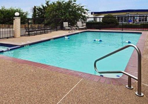фото отеля Quality Inn & Suites Weatherford (Texas)