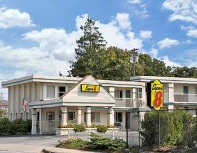 фото отеля Super 8 Motel - Hyannis/W. Yarmouth/Cape Cod Area