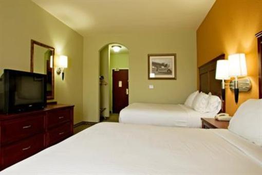 фото отеля Holiday Inn Express Hotel & Suites Amarillo East