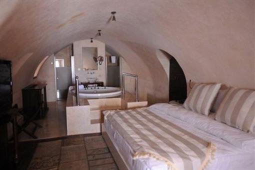 фото отеля Shmayaa Hotel