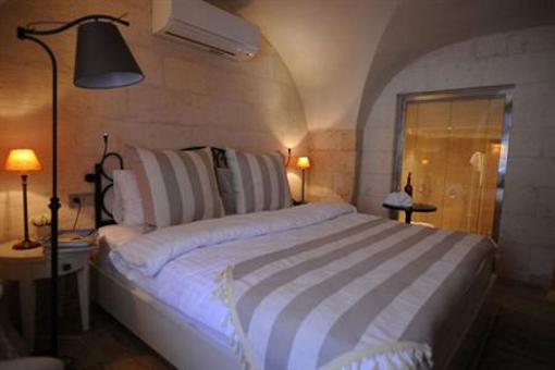 фото отеля Shmayaa Hotel
