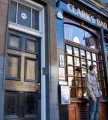 фото отеля 140 Dundas Street Lets In The City Edinburgh