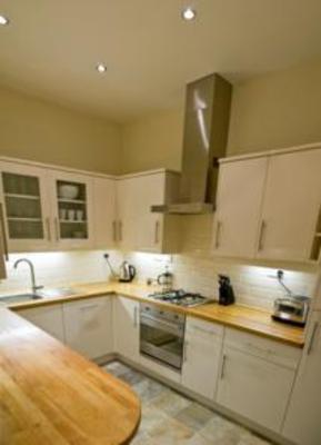 фото отеля 140 Dundas Street Lets In The City Edinburgh