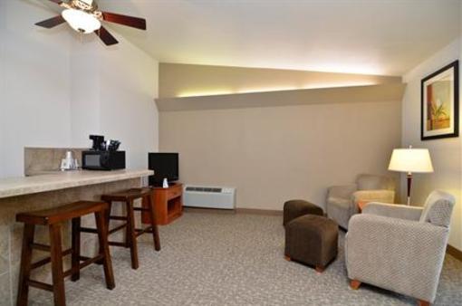 фото отеля BEST WESTERN West Hills Inn